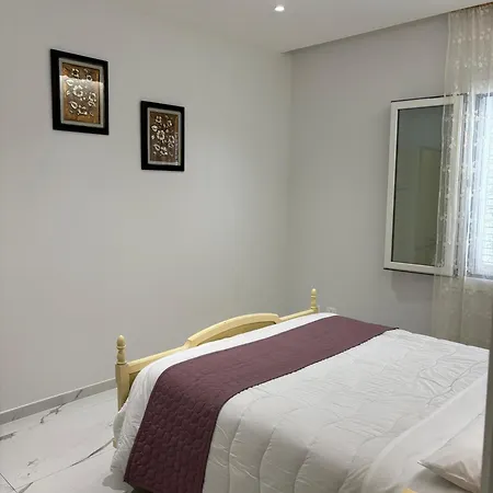 Domus Lola - Apartment