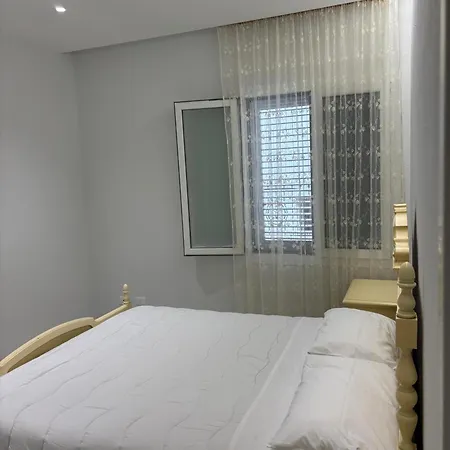 Domus Lola - Apartment *