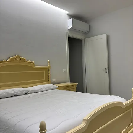 Domus Lola - Apartment
