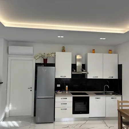 Domus Lola - Apartment